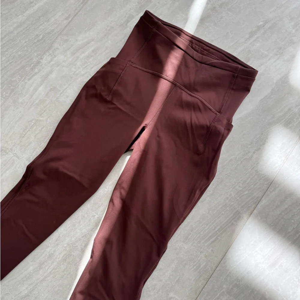 Lululemon Leggings in Brown - Picture 3 of 6